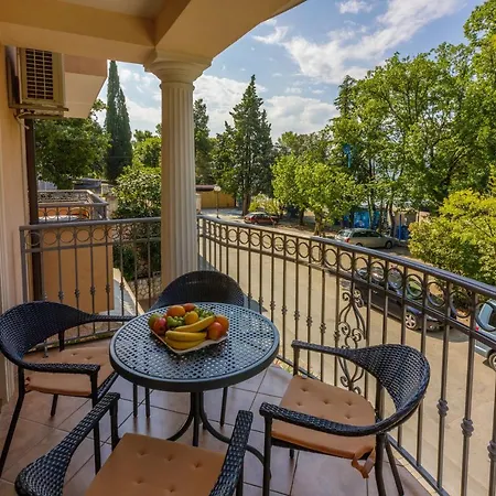 Amfora 크리크베니카