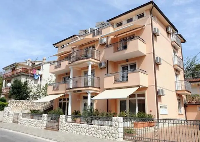 Amfora * Crikvenica